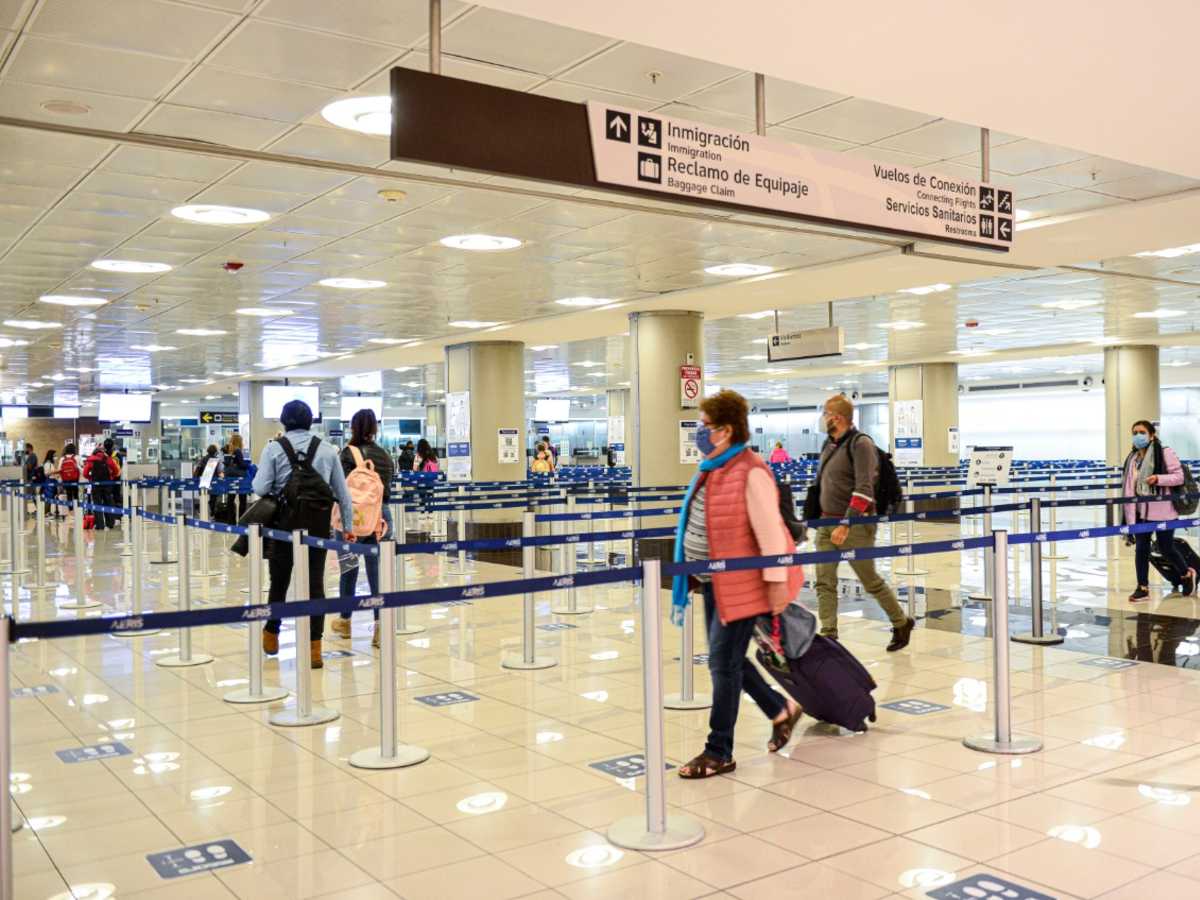 Diciembre registró el ingreso de 71.000 turistas por la vía aérea al país. Crédito de foto: ICT.