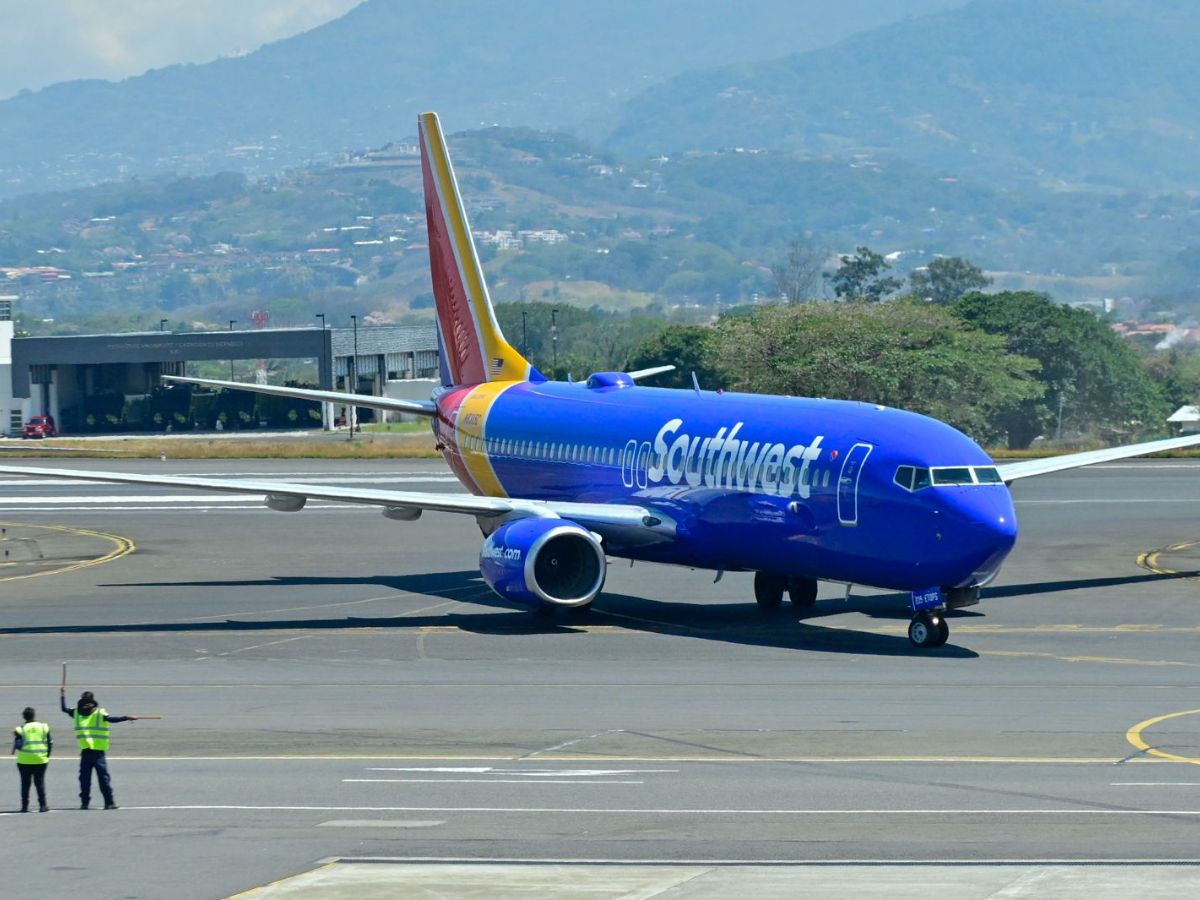 Southwest Airlines Co. (NYSE: LUV) celebra una década de servicio en Centroamérica, conmemorando el décimo aniversario de sus primeros vuelos a San José, Costa Rica. 