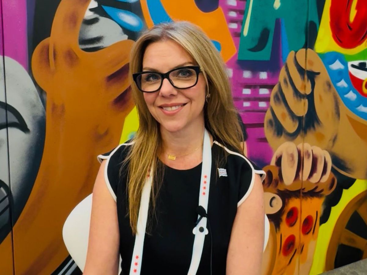 La presidenta y CEO de Choose Chicago, Kristen Reynolds, detalla cómo IPW —el evento turístico más importante del año— marca el inicio de una nueva etapa de proyección internacional, innovación digital y conexión con los barrios en la ciudad de los vientos.