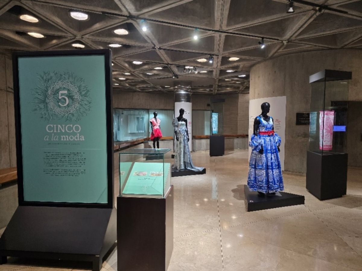 Los Museos del Banco Central de Costa Rica (MBCCR) y la marca de moda nacional Concepción Mirada en colaboración con Nora Guillén Ubau, presentan la exhibición 5 a la Moda, un homenaje a la identidad y el legado costarricense plasmado en el icónico billete de 5 colones. La muestra ya puede ser visitada y estará abierta hasta el 27 de julio.
