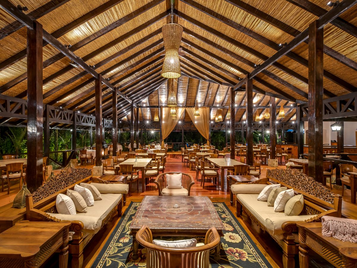 Hideaway Río Celeste y El Silencio Lodge & Spa, dos destinos líderes en ecoturismo y lujo sostenible, se preparan para celebrar el Día de Acción de Gracias con experiencias gastronómicas exclusivas para sus huéspedes y visitantes.