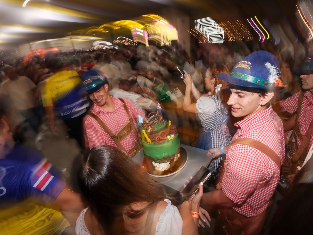 oktoberfest cr 2026 2